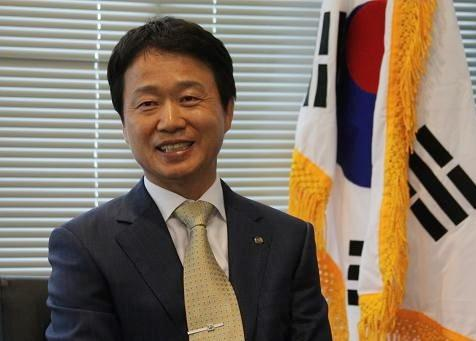 Sung, Rak-Yeong, the second chairman of Woolim Blue 9 Business Council  - Press Release